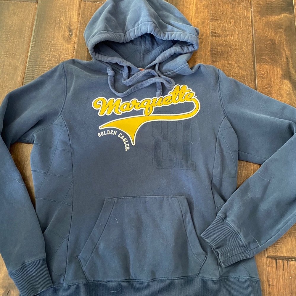 Marquette University vintage sweatshirt